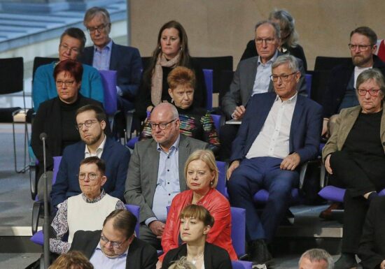 Linke fordert neue Regeln und mehr Transparenz im neuen Bundestag