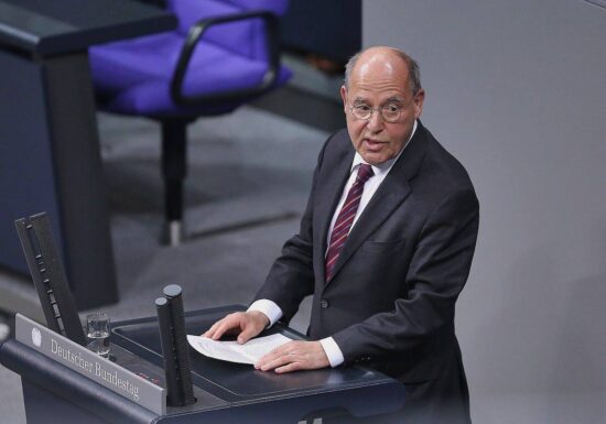 Gysi will im neuen Bundestag halbstündige Eröffnungsrede halten