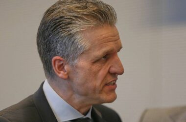 Frei dämpft Erwartungen an Steuersenkungen durch Schwarz-Rot