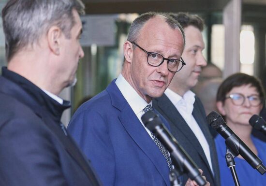 Grüne werfen Merz "Finanz-Chaos" in Koalitionsverhandlungen vor