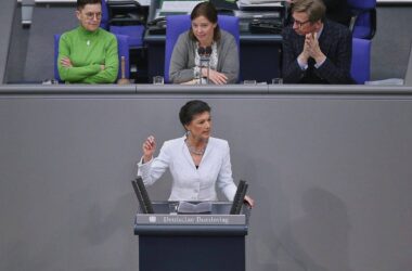 Wagenknecht ruft Linke zu Verhinderung von Sondersitzung auf