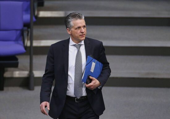 Frei will "grundlegende Kehrtwende" der Migrationspolitik