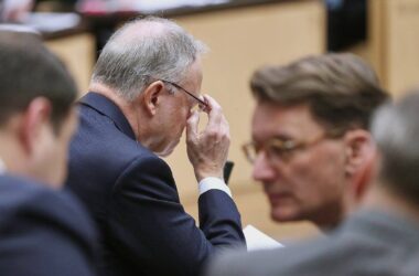 Ministerpräsidenten wollen Überarbeitung von KI-Strategie