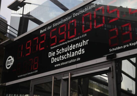 Ökonom Feld fürchtet Schuldenstand von über 90 Prozent des BIP