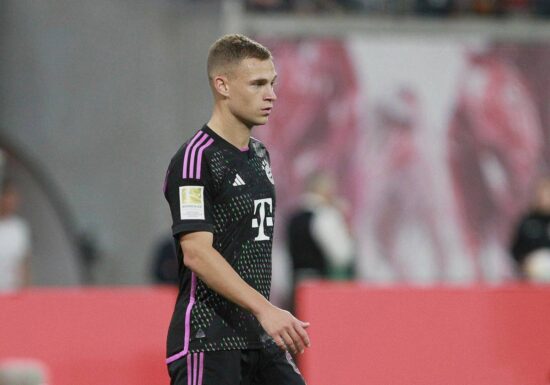 Kimmich rechtfertigt späte Vertragsverlängerung