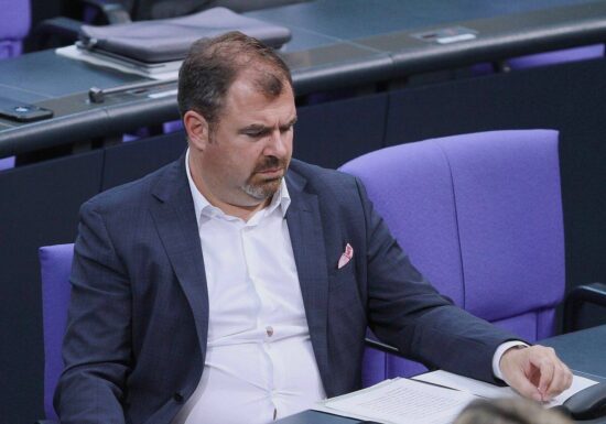 Hahn warnt vor Verzicht auf Waffenkäufe aus den USA