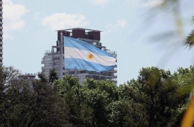 Festnahmen und Schwerverletzte bei Rentendemos in Argentinien