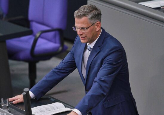 CDU-Innenpolitiker lobt Asyl-Vorstoß des Bamf-Chefs