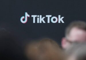 Papaplatte sieht Tiktok als "Booster für Populismus und Fake News"