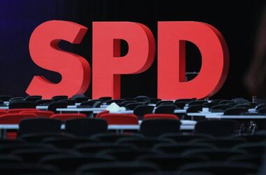 Klingbeil will Wahlergebnis "schonungslos" aufarbeiten