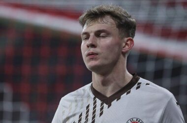 1. Bundesliga: Werder Bremen und St. Pauli trennen sich torlos