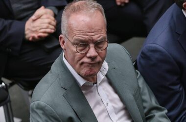 SPD pocht auf Entlastung kleiner und mittlerer Einkommen