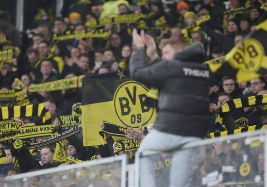 1. Bundesliga: Bayern und BVB unentschieden