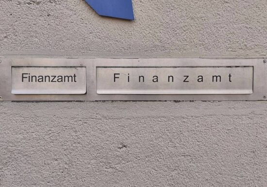 SPD drängt auf höheren Spitzen- und Reichensteuersatz