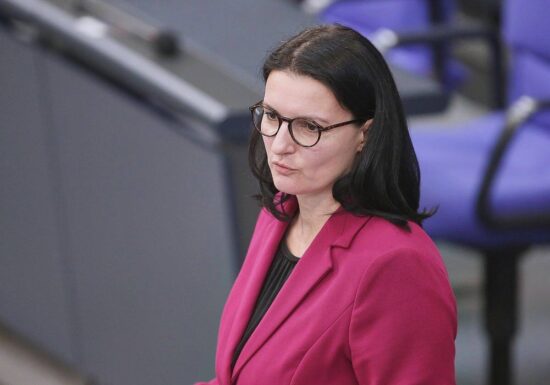 Grüne rufen Union zu Klärung von Verhältnis zur AfD auf