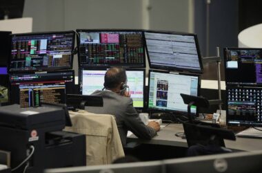 Dax am Mittag weiter freundlich - SAP-Zahlen überzeugen