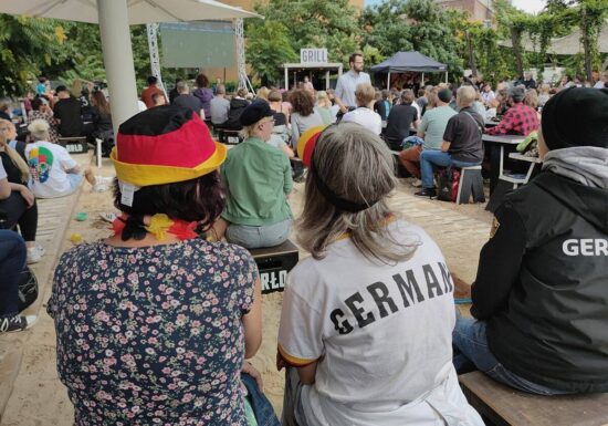 ARD und ZDF übertragen alle Spiele der Frauen-Fußball-EM