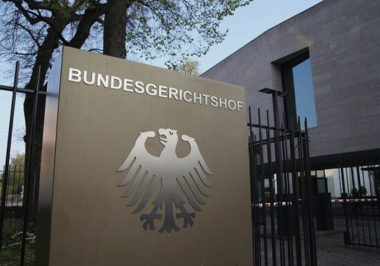 BGH bestätigt Verurteilung eines Schwimmlehrers wegen Missbrauchs