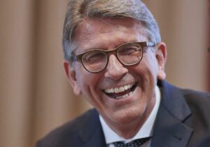Lobbycontrol sieht Interessenkonflikt bei Weimer