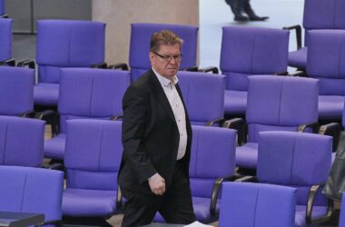 Stegner wirbt für Ja zum Koalitionsvertrag