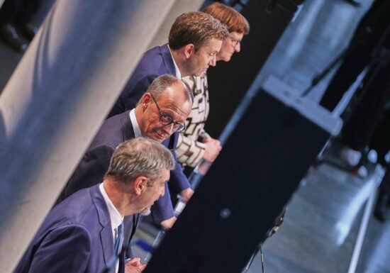 Neubaur: "Union und SPD verhalten sich wie die letzte Generation"