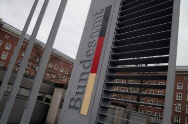 Stegner bringt Entlassung von Bamf-Präsident Sommer ins Spiel