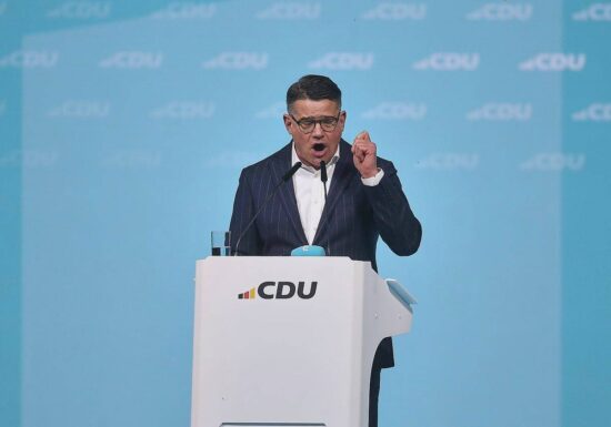 Hessens Ministerpräsident fordert schnelle Unternehmenssteuerreform