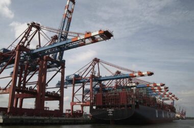 Deutsche Exporte im Februar gestiegen