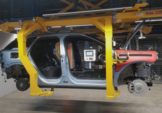 Experte erwartet Verlagerung deutscher Autoproduktion in die USA