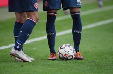 2. Bundesliga: Düsseldorf gewinnt in Paderborn