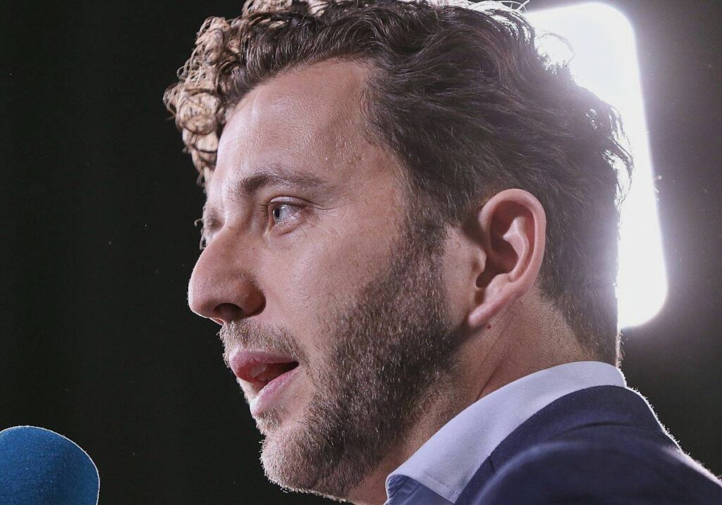 Banaszak kritisiert Umgang der Demokraten mit Rechtsextremen
