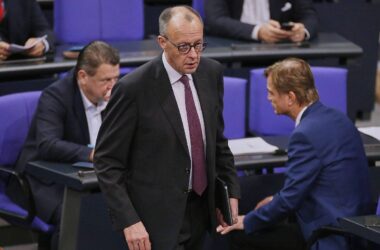 Forsa sieht Union nur noch einen Prozentpunkt vor AfD