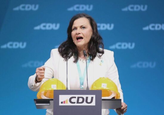 CDU-Frau Connemann gegen politisch festgelegten Mindestlohn