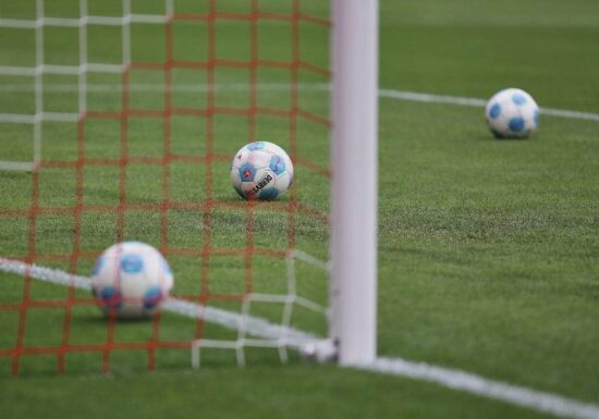 2. Bundesliga: Elversberg und Paderborn wahren Aufstiegshoffnung