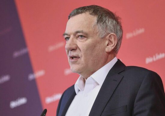 Van Aken kritisiert Sanktionspolitik von Merz