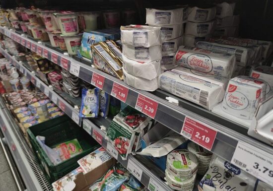 Inflationsrate bleibt bei 2,1 Prozent - Kerninflation klar darüber