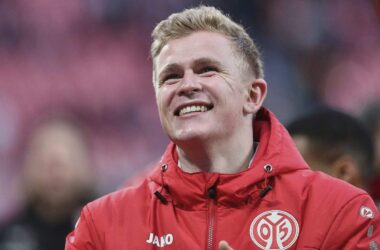 1. Bundesliga: Mainz trotzt Frankfurt dank Burkardt Punkt ab