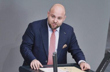 Frohnmaier AfD-Spitzenkandidat für Wahl in Baden-Württemberg