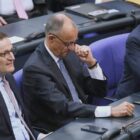 Kanzlerwahl: Fraktionen diskutieren über 2. Wahlgang