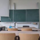 Wirtschaftsweise Grimm: Lehrer sollten keine Beamte mehr werden