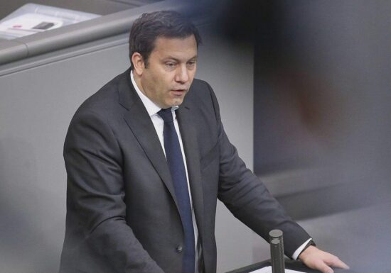 Klingbeil fordert für Haushalt 2025 von jedem Ressort Einsparungen