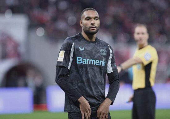 Völler lobt Tah als "besten Innenverteidiger der Bundesliga"