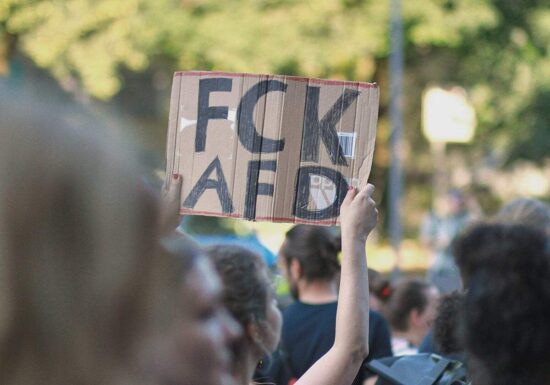 Hessischer Ministerpräsident bei AfD-Verbotsverfahren skeptisch