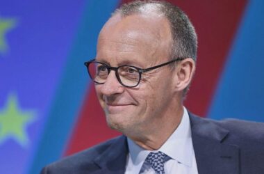 Politbarometer: Union legt leicht zu - AfD büßt ein