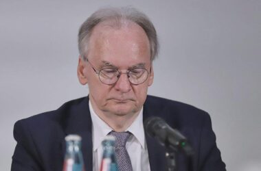 Haseloff erwartet nur langsames Zusammenwachsen von Ost und West