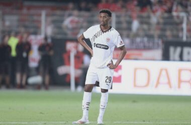 1. Bundesliga: Frankfurt und St. Pauli unentschieden