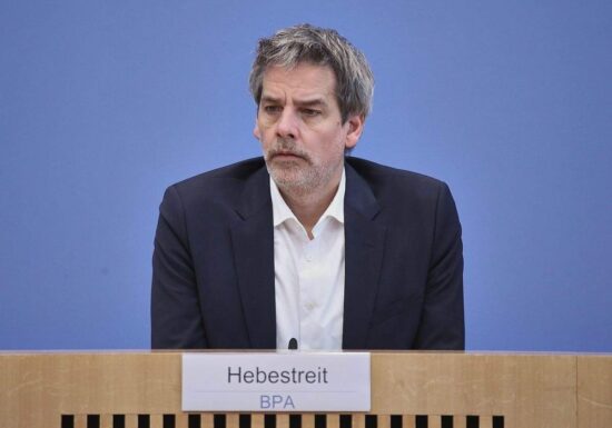 Regierungssprecher will Nachfolger öffentlich keine Tipps geben