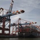 Ifo: Exporterwartungen verbessern sich deutlich