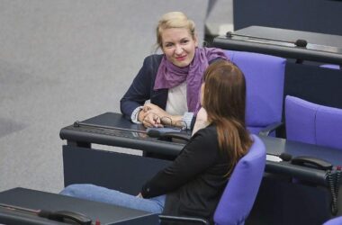 Linke erwartet von Union Beteiligung nicht nur in Notfällen