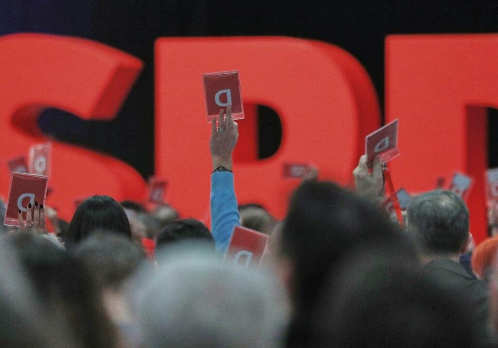 Ex-Fraktionschef bringt neues SPD-Grundsatzprogramm ins Spiel